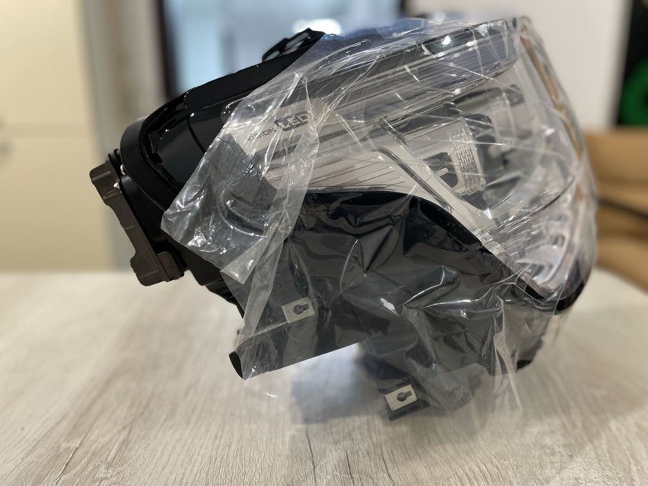 Фара передня правая TANK500