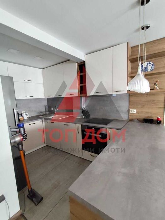 Дава се под наем Двустаен апартамент в Варна, Гръцка махала - 80 кв.м за 918 € - Снимка #4