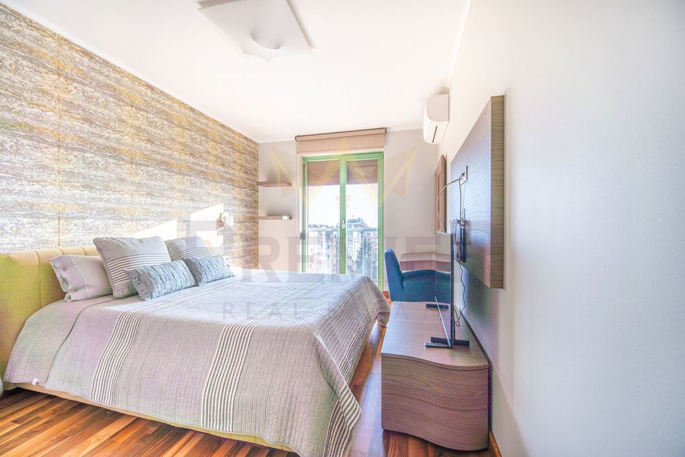 Четиристаен в Несебър с гараж