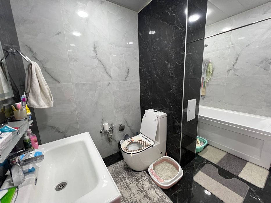 Uy sotiladi 2 xonali