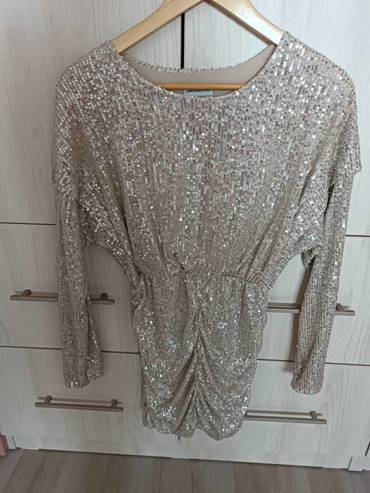 Официална дамска рокля