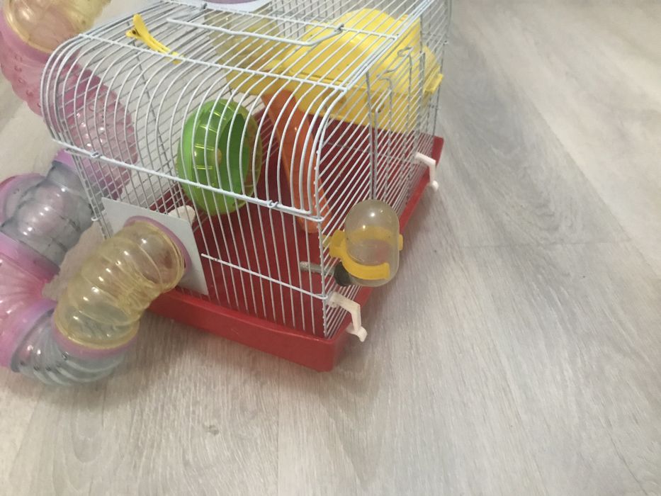 Продам клетки для хомячков