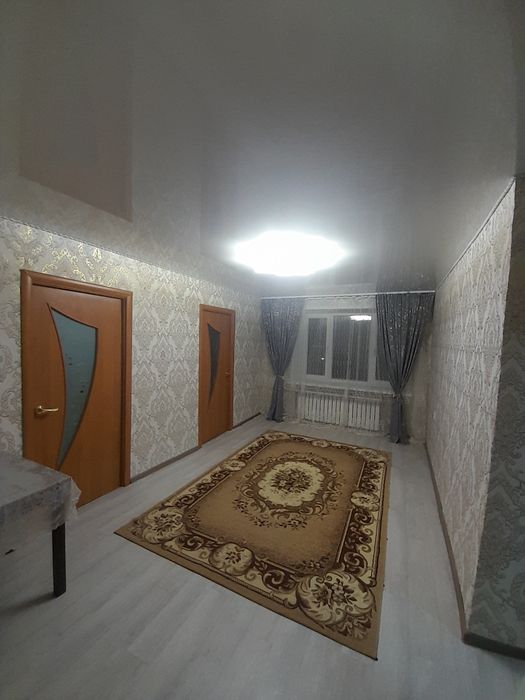 Продам 4комнатную квартиру в центре