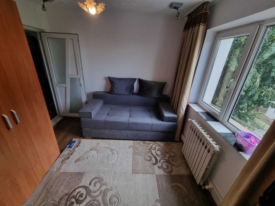 Apartament 2 camere zona 23 august etaj 2/4 36mp