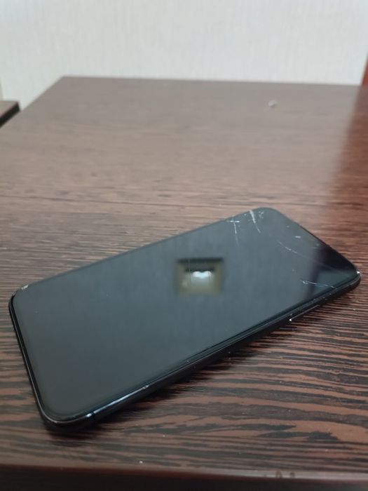 Продам или Обмен Айфон Х