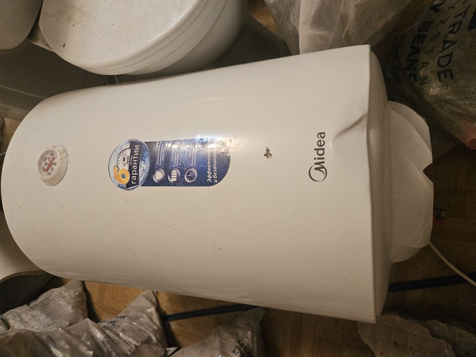 Титан Midea 50 литров рабочий