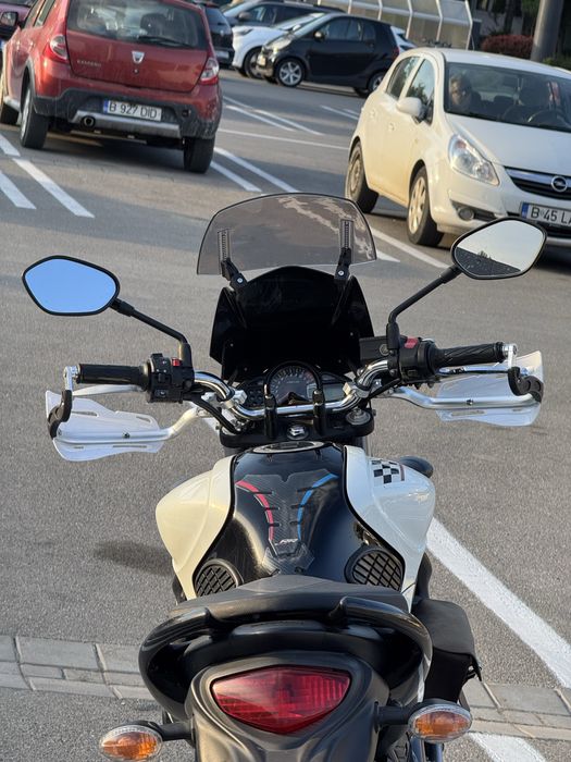 Suzuki Gladius SFV 650 ABS