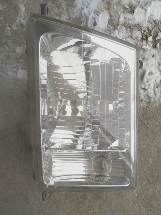 Фара Лэнд Крузер 100