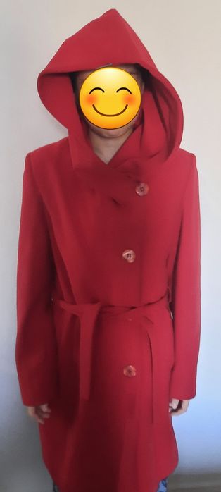 Продам женское пальто.