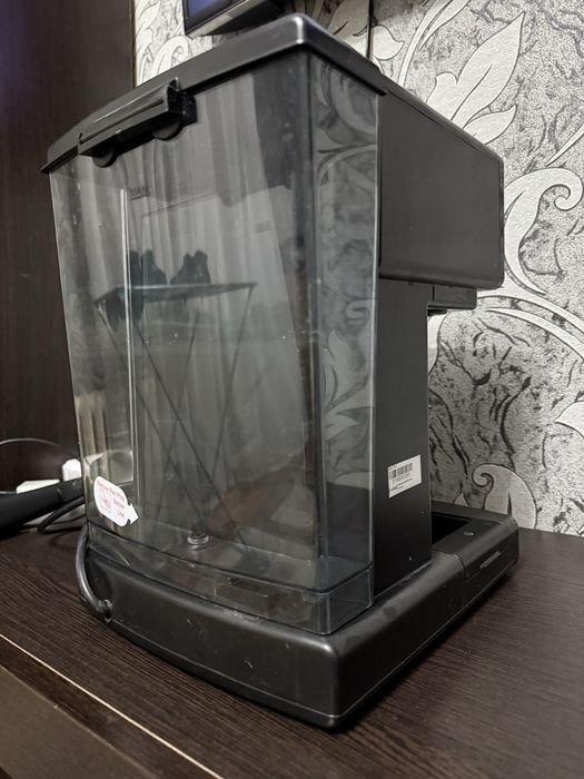 Кофеварка Vitek.