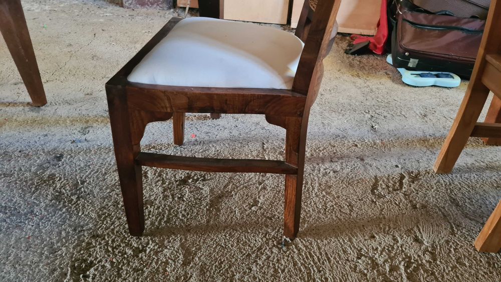 ретро столове с ратан и дамаска