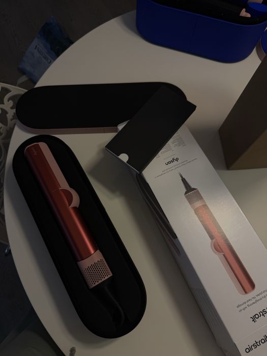 DYSON Airstrait