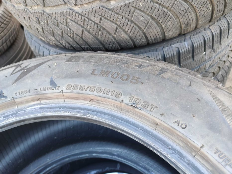 2бр Зимни гуми 255 50 19 - Brigdestone - DOT 2023