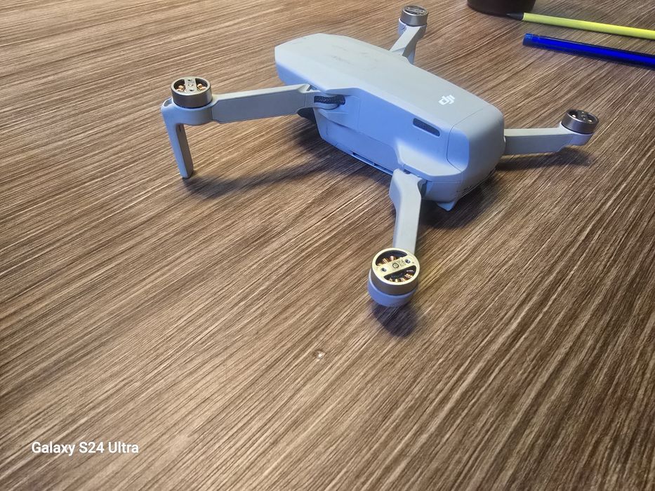 Квадрокоптер dji mini