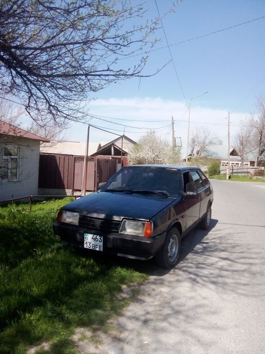 Лада 2109 в хорошем состоянии