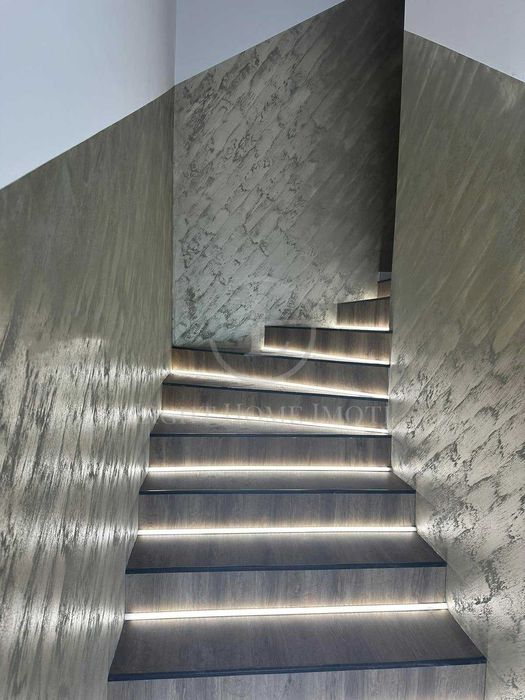 Продава се Къща в Пловдив, Център - 144 кв.м за 2403 €/кв.м - Снимка #8