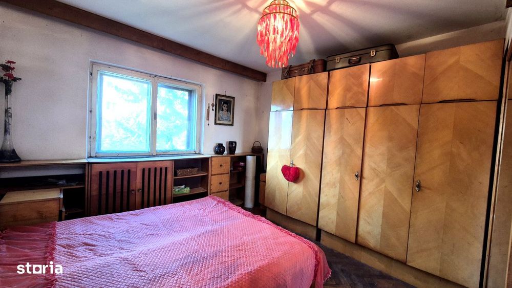 Apartament 2 camere, decomandat, etaj 2, cartier Grivita, Targu Jiu