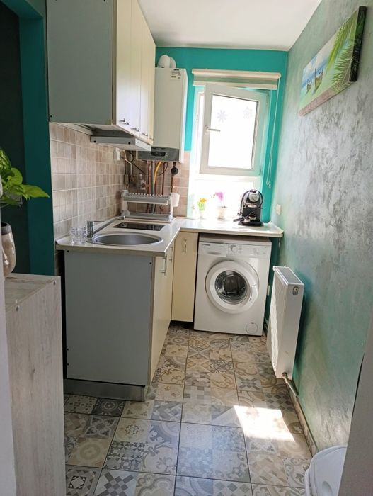 Inchiriez ap cu 3 cam, decomandat, Dambul Pietros