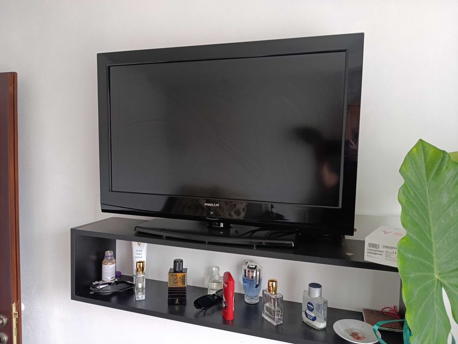 Телевизор Finlux 32" LCD