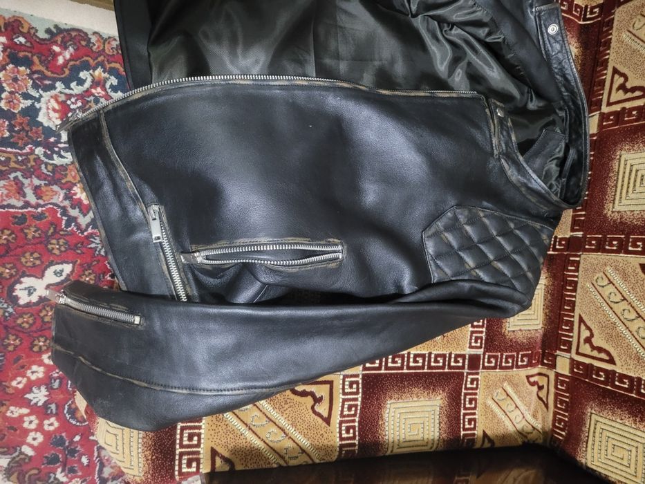 Geaca piele neagra