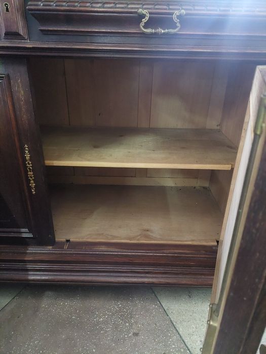 Vitrina second din lemn masiv