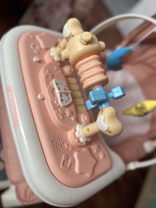 Детская стул качалка на колесах