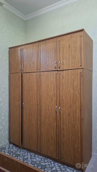 Spalniy komplekt srochna sotiladi