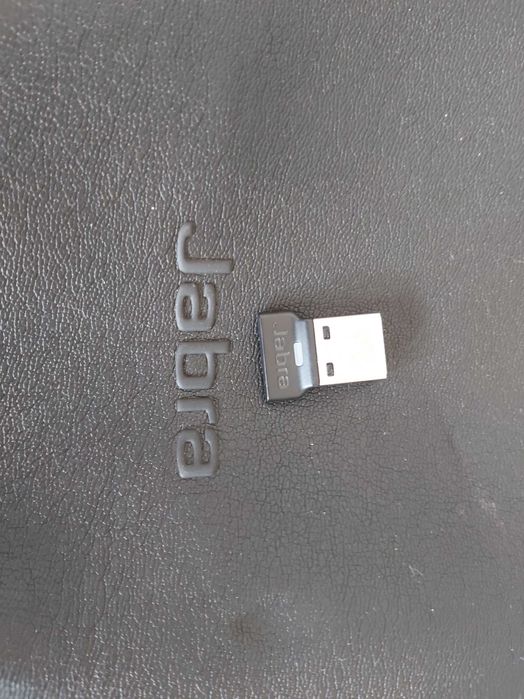 Профессиональная гарнитура Jabra Evolve2 65 + USB адаптер Link 380
