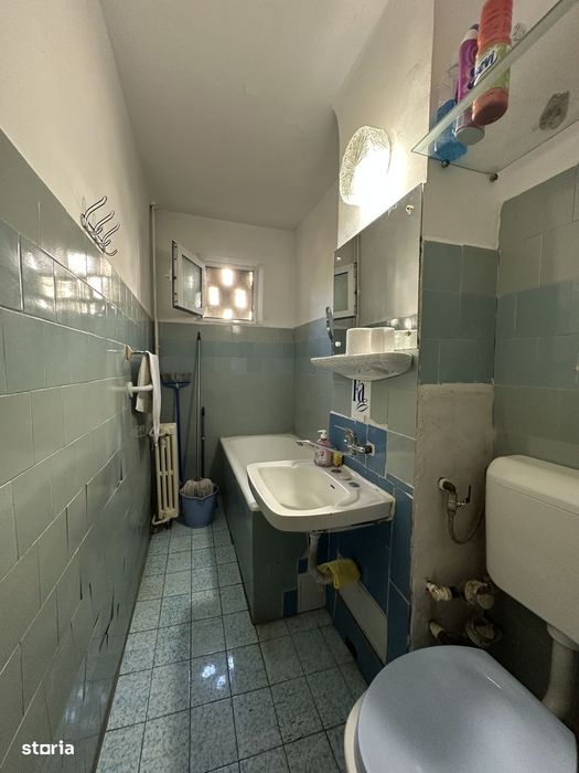 Agentia imobiliara VIGAFON vinde apartament 3 camere Malu Rosu