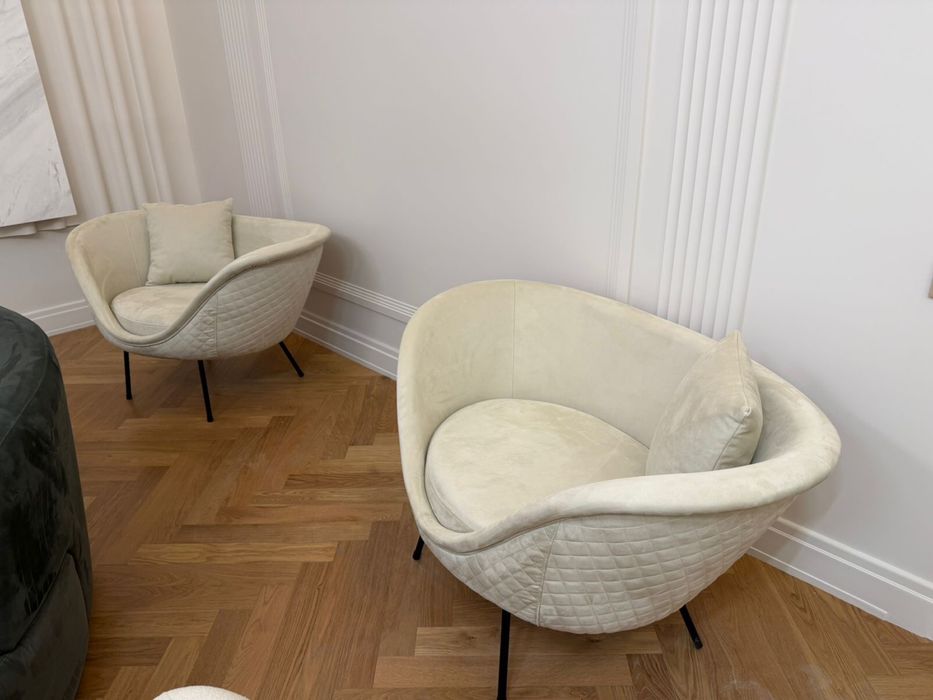 Кресло белое новое