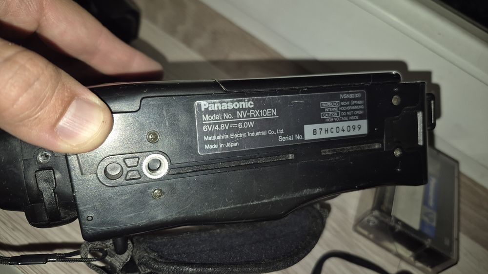 Видеокамера Panasonic NV-RX10EN