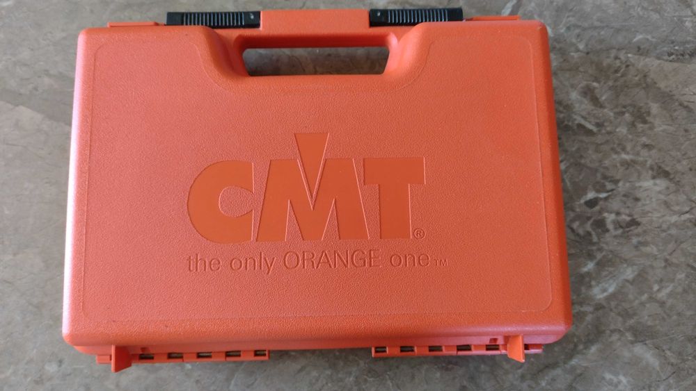 Cap de frezat cu 7 cuțite profilate amovibile, CMT 693.013.01