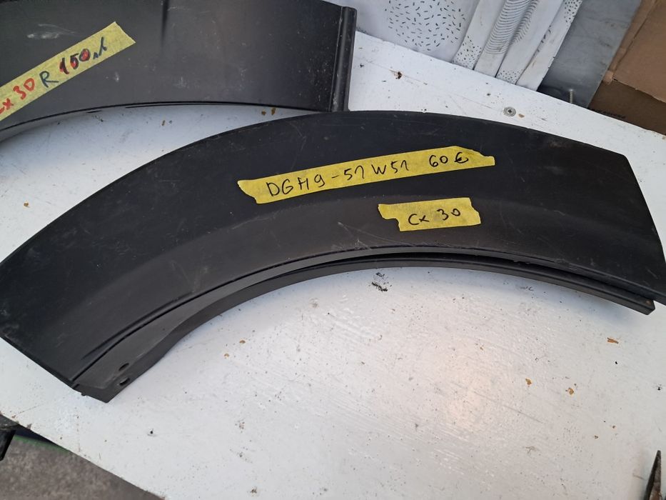 Лайсна   задна предна Mazda cx30  Mazda Cx3