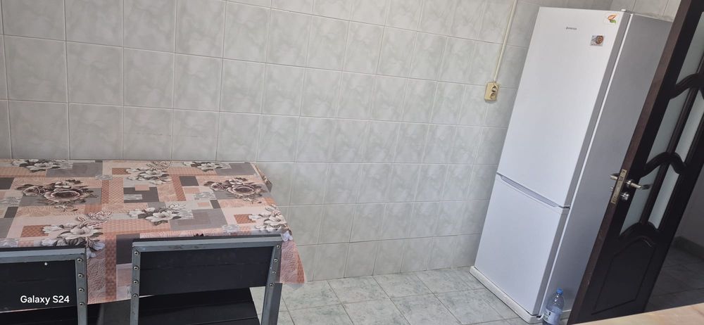 Închiriez apart 2 cam la B-uri, Ans. Buzaului