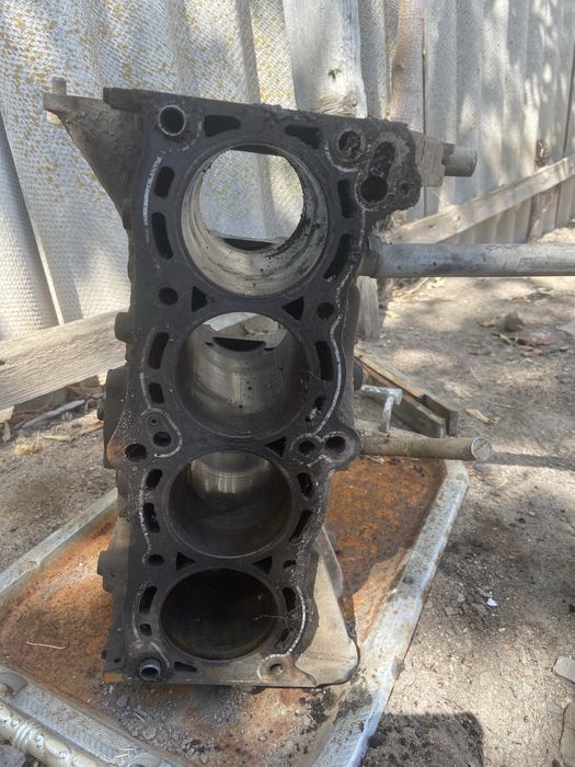 Продам блок GA16DE