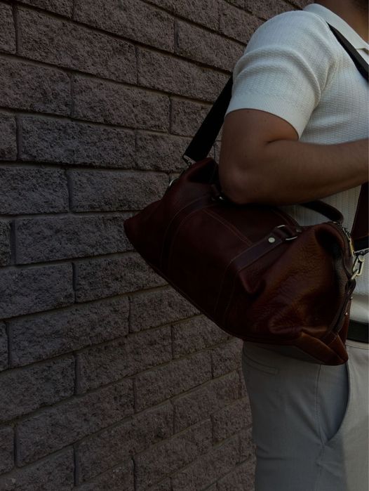 Кожанная сумка из теляьчей кожи