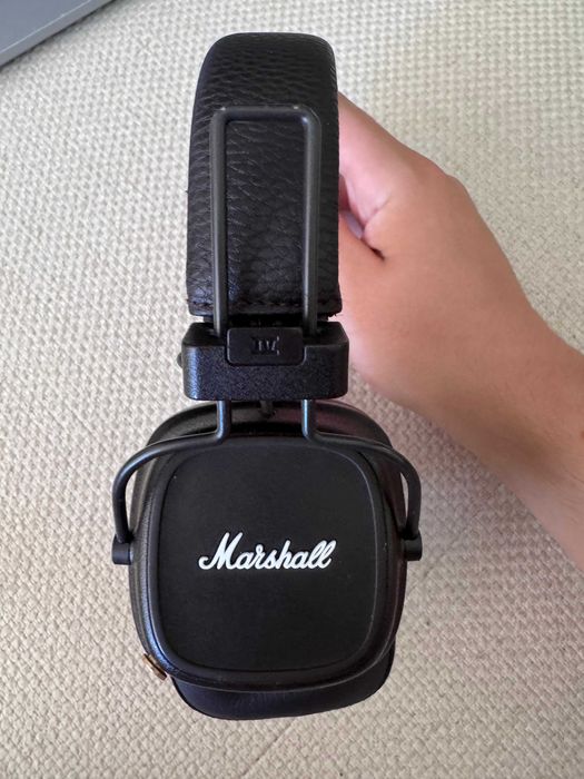 Marshall Major IV евтини безжични слушалки