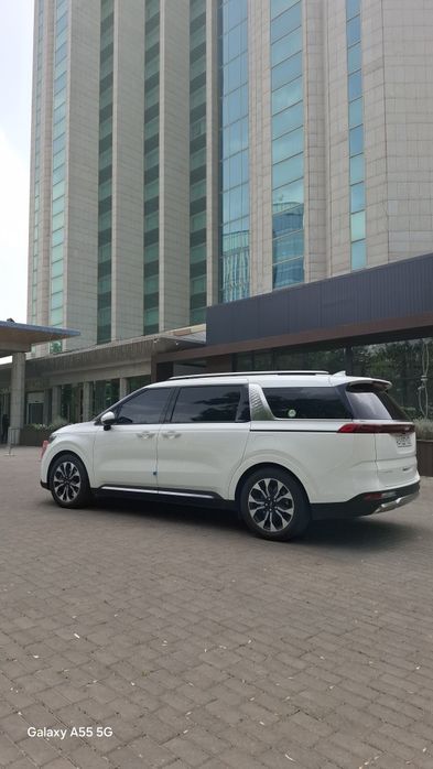 Kia Carnival 2022 full pozitsiya sotiladi holati zoʻr