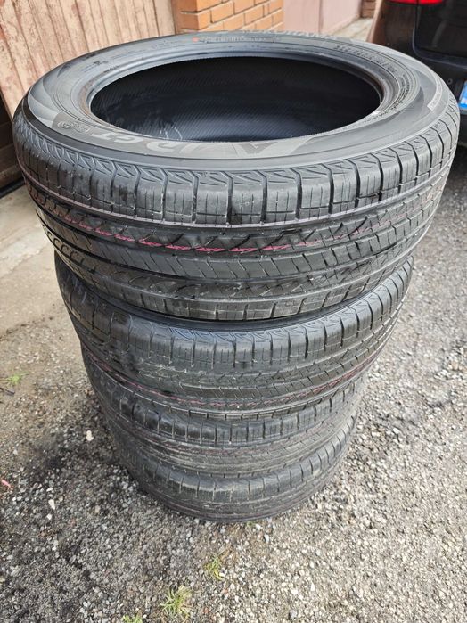 Всесезонни гуми YOKOHAMA AVID GT 235/55/19