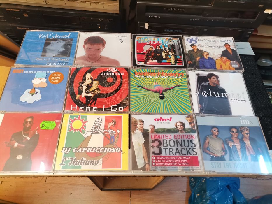 Pachete cd uri cd player singleuri rps Stewart  etc