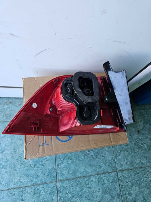 Десен стоп за Фолксваген Пасат б8