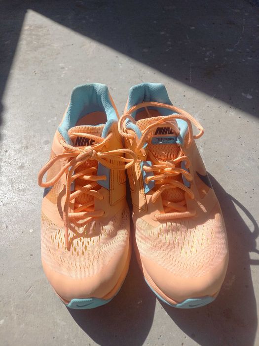 Дамски маратонки Nike 40,5