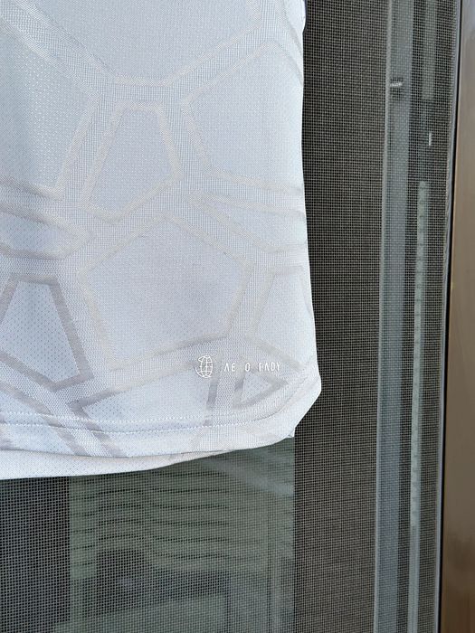 Детска / юношеска тениска Adidas (Aeroready) - размер 164см (13/14Y), Много добро състояние