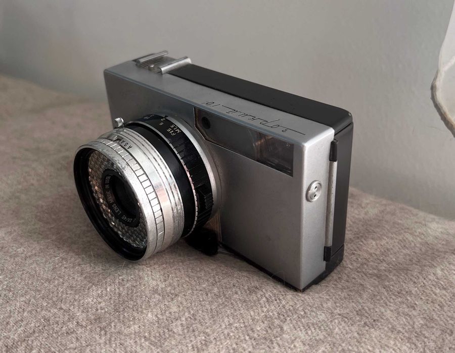 Zorki-10 – Aparat Foto Telemetru Sovietic - nefuncțional