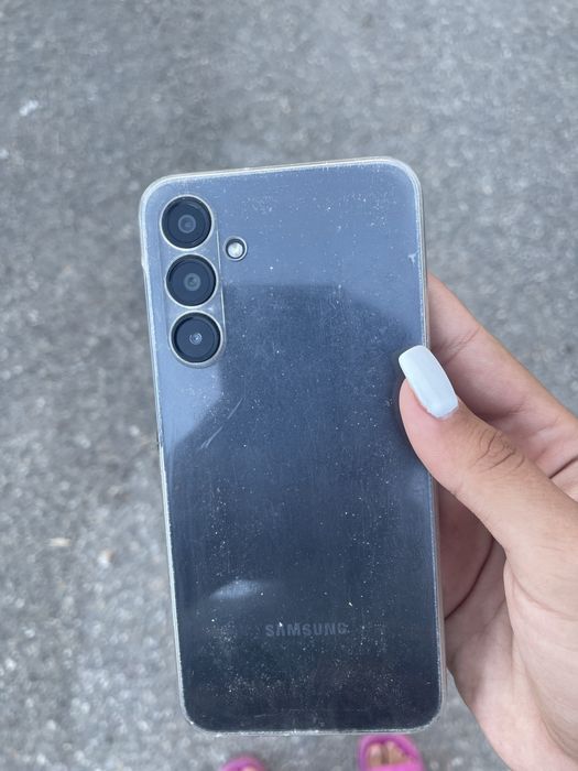 Продавам samsung Galaxy A16