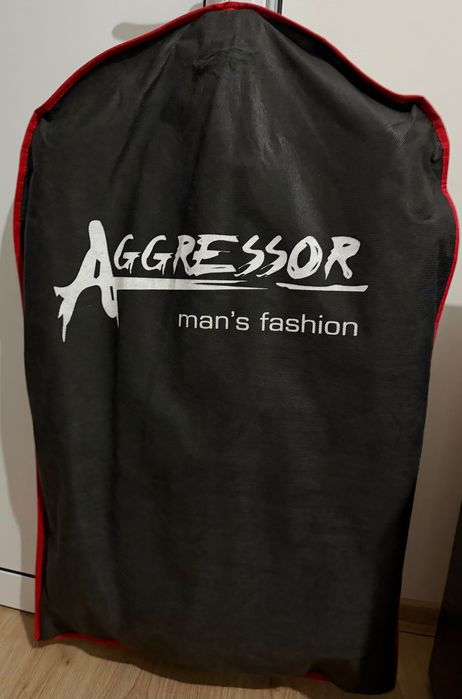 Официален мъжки костюм AGGRESSOR – елегантен черен смокинг