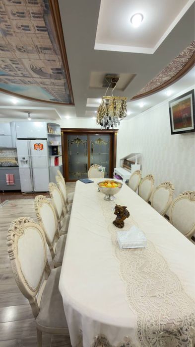 Продаю две 4х комнатные квартиры!