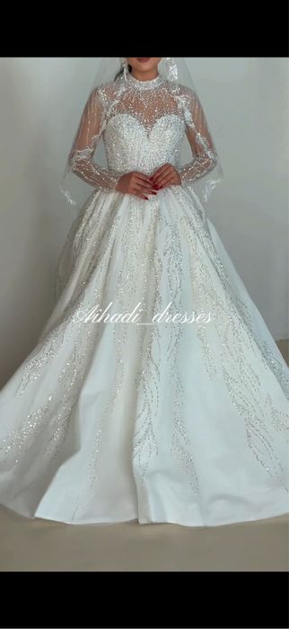 Свадебные платья