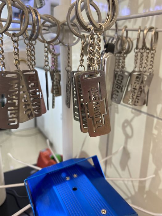 Лазерная резка метала листогиб