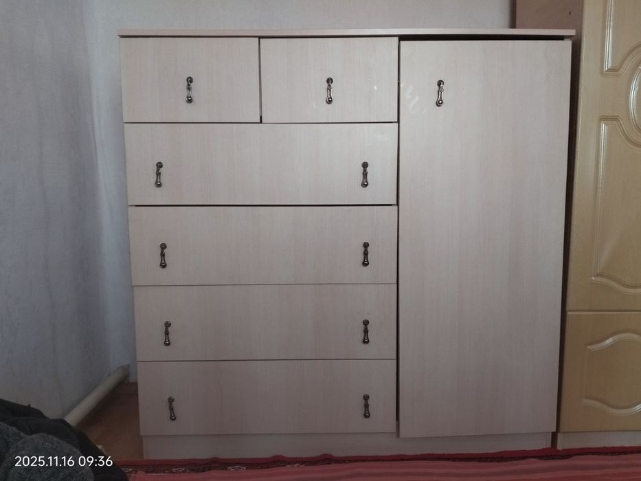 Продаю шкаф для спальни